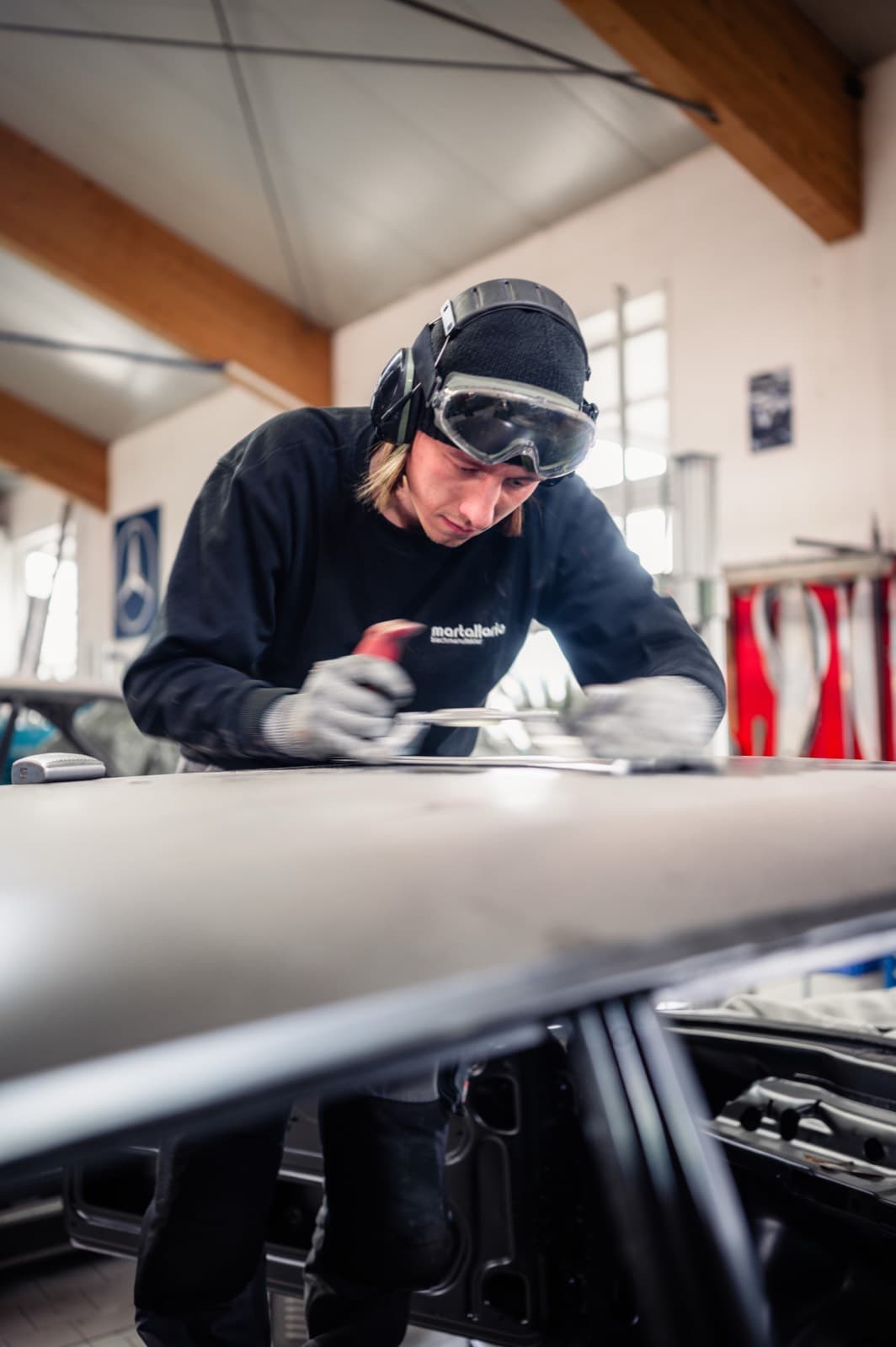 PANEL SANDING